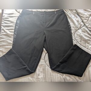 Torrid 16R cropped Tuxedo pants w/ribbon details